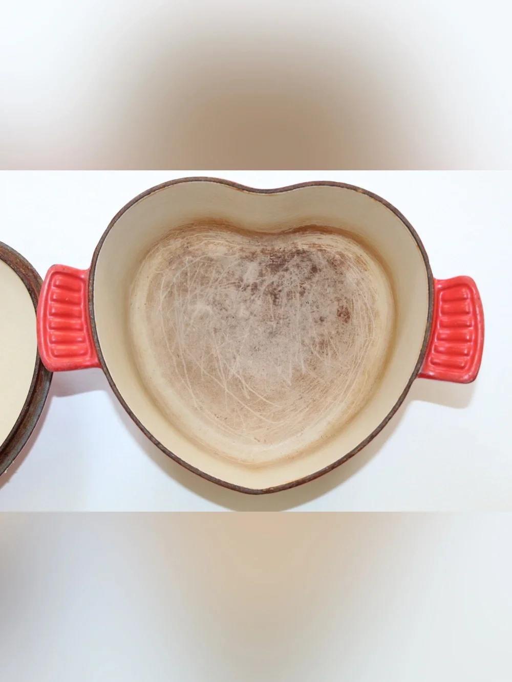 Le Creuset Cocotte Damour 2L Heart Shaped Cast Iron Pot